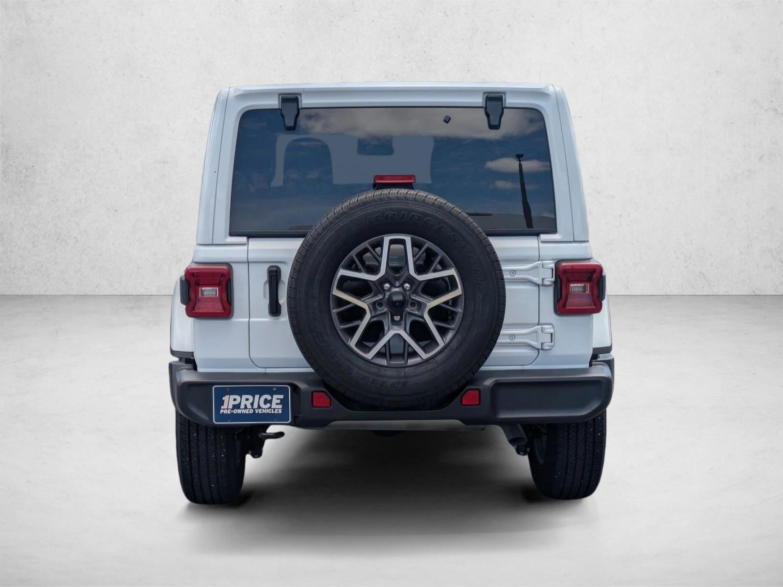 2024 Jeep Wrangler 4-Door Sahara 4x4