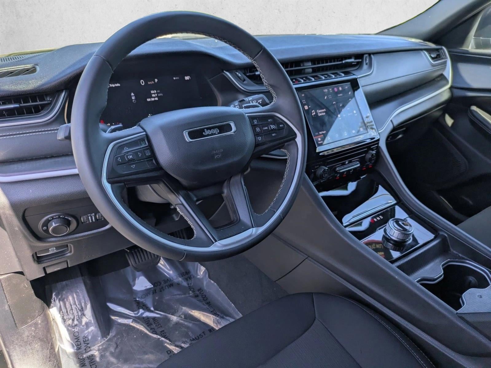 2024 Jeep Grand Cherokee L Laredo