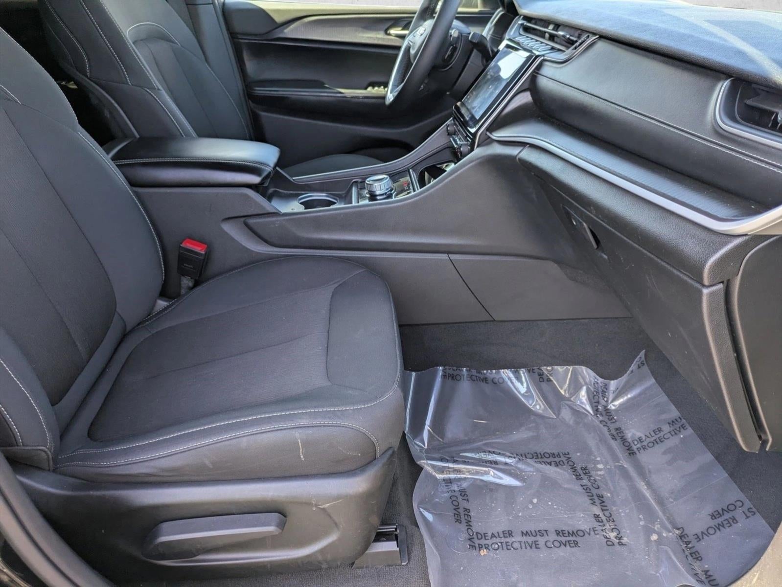 2024 Jeep Grand Cherokee L Laredo