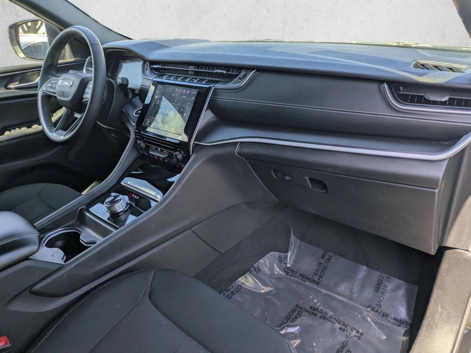 2024 Jeep Grand Cherokee L Laredo