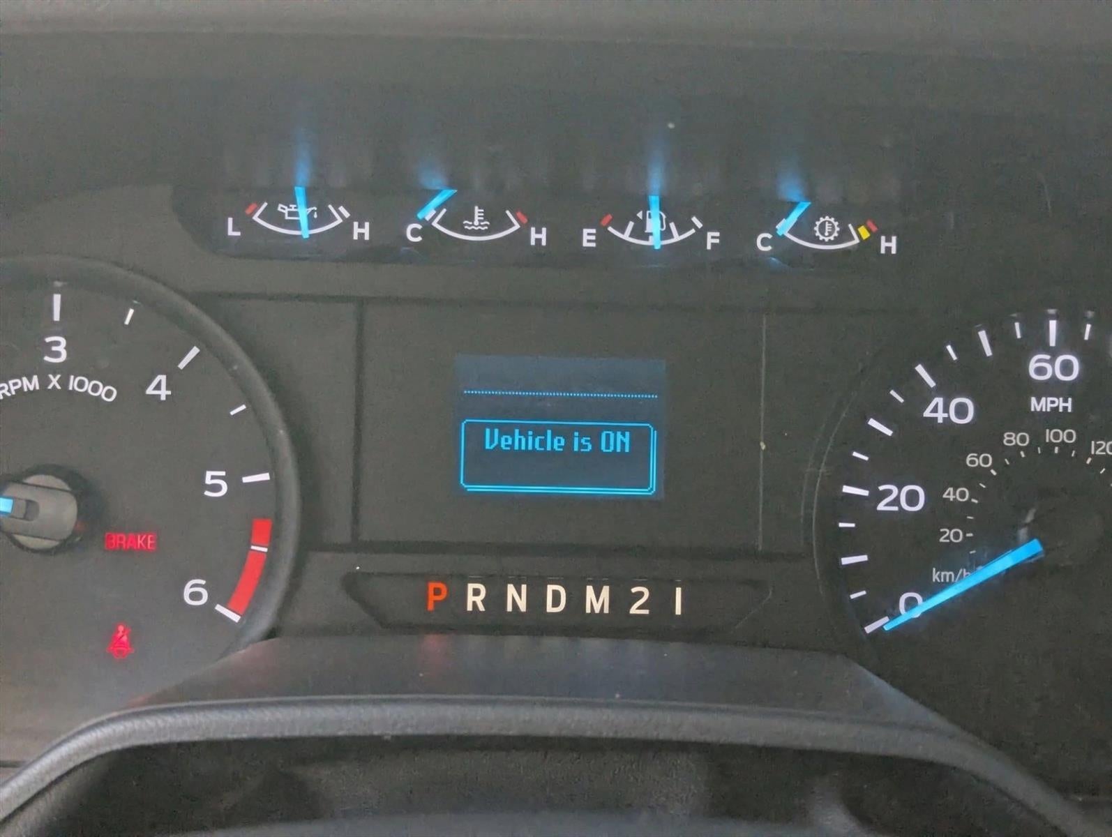 2022 Ford E-Series Cutaway Base