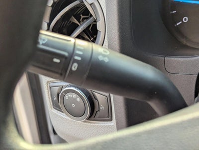 2022 Ford E-Series Cutaway Base