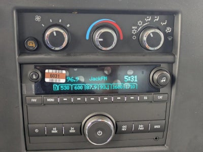 2025 Chevrolet Express Cutaway 3500 Base