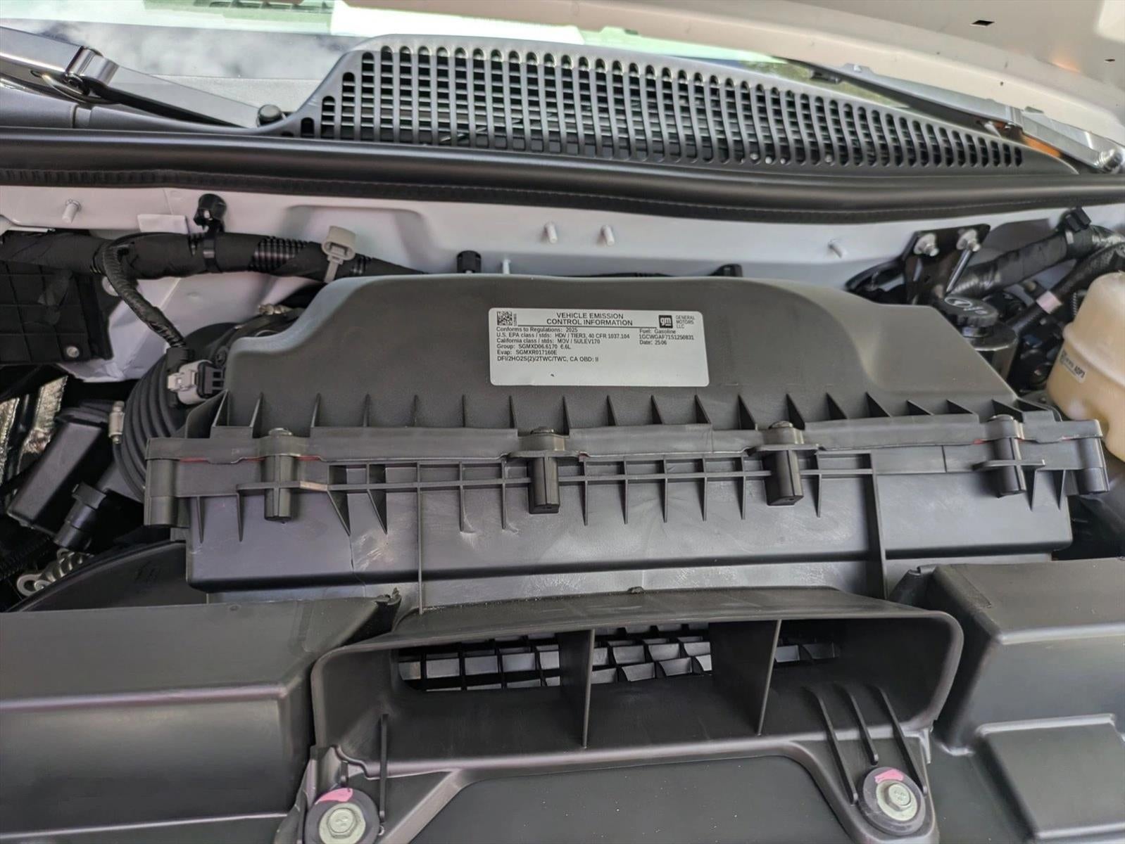 2025 Chevrolet Express Cargo Base