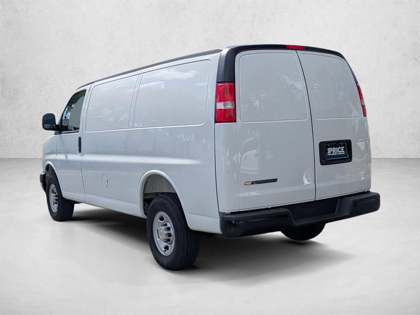 2025 Chevrolet Express Cargo Base