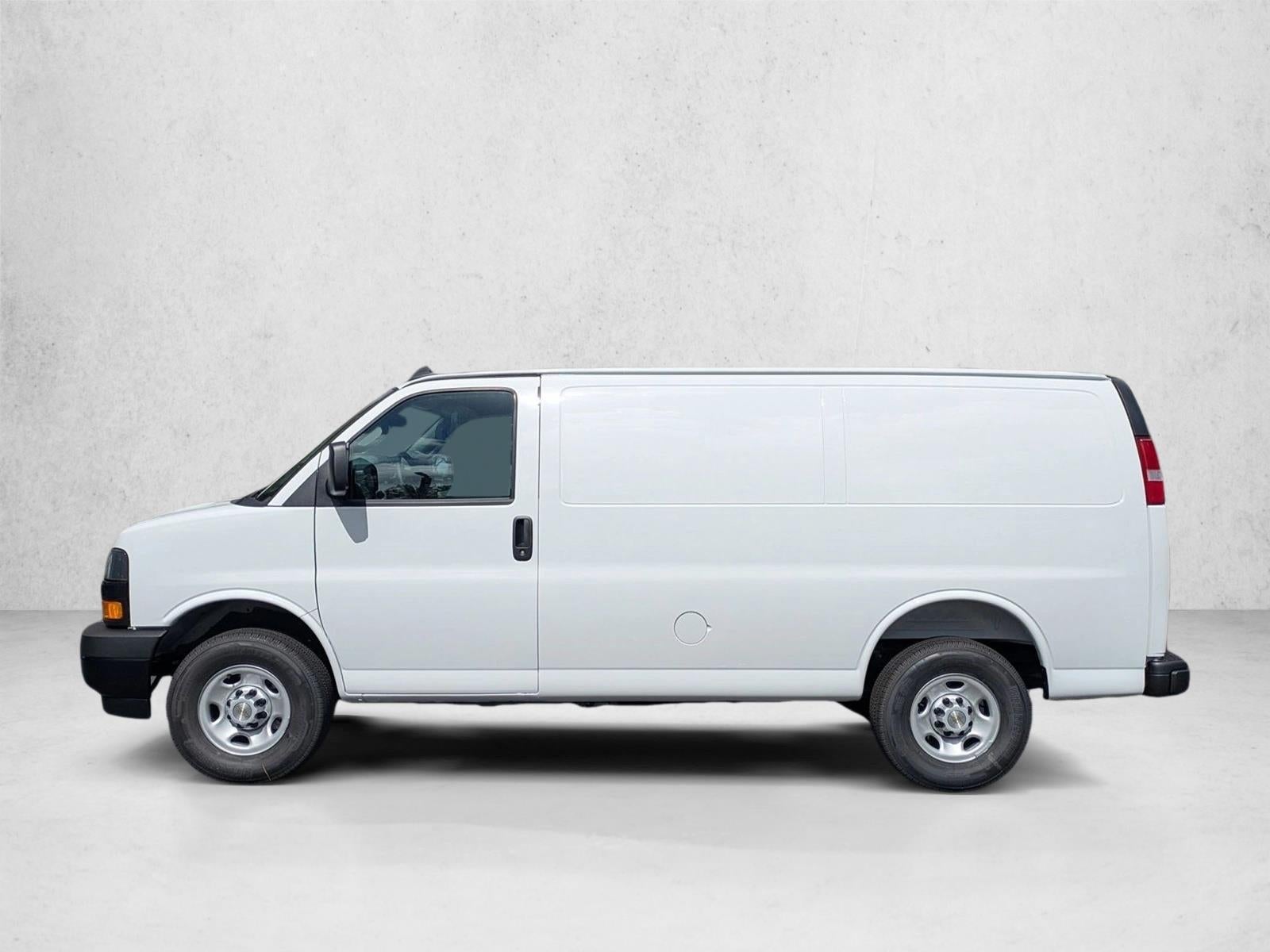 2025 Chevrolet Express Cargo 2500 Base
