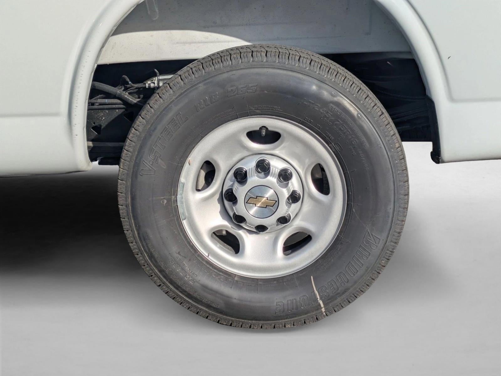 2025 Chevrolet Express Cargo 2500 Base