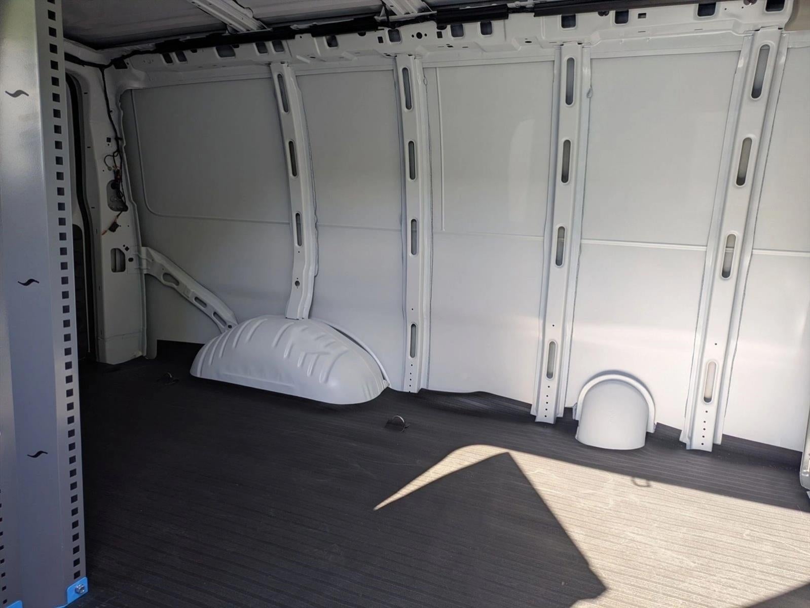 2025 Chevrolet Express Cargo Base