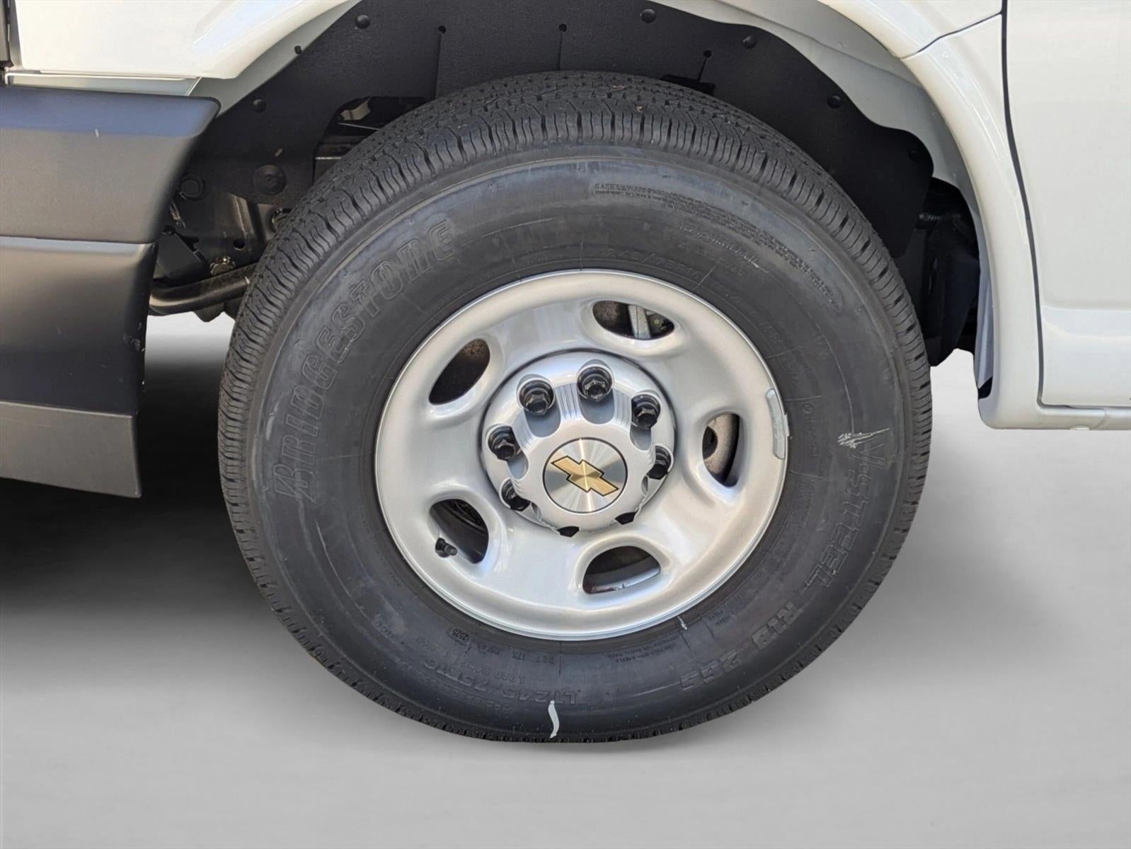 2025 Chevrolet Express Cargo Base