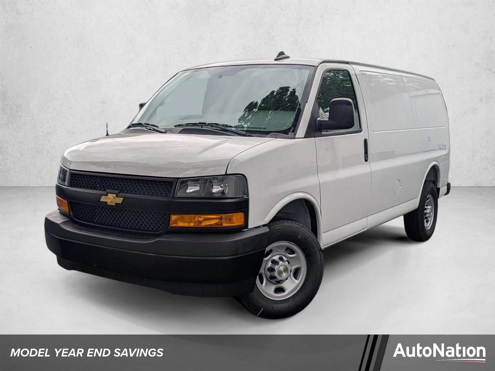 2025 Chevrolet Express Cargo Base