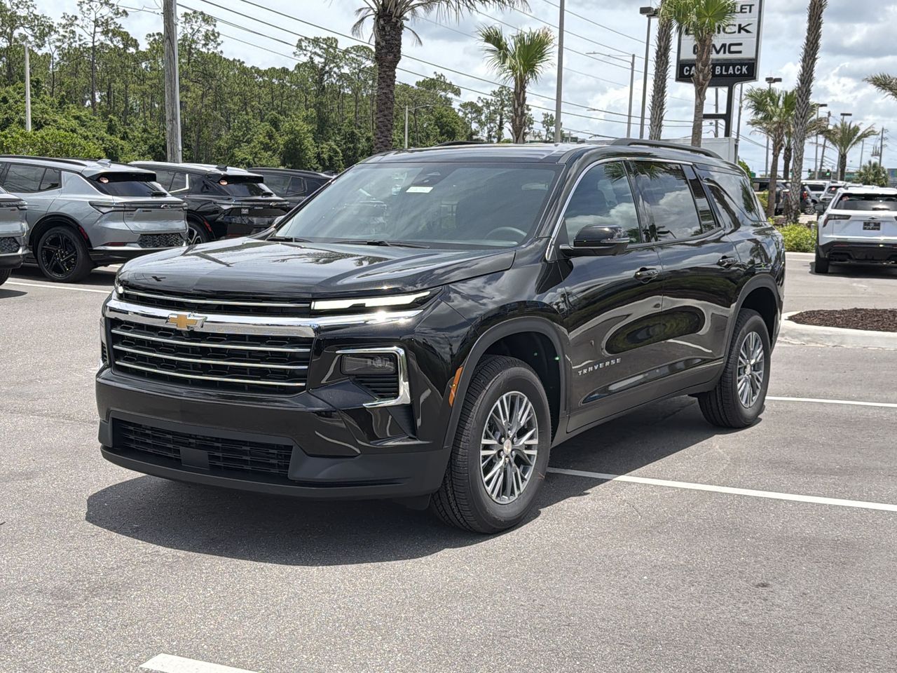 2026 Chevrolet Traverse Base