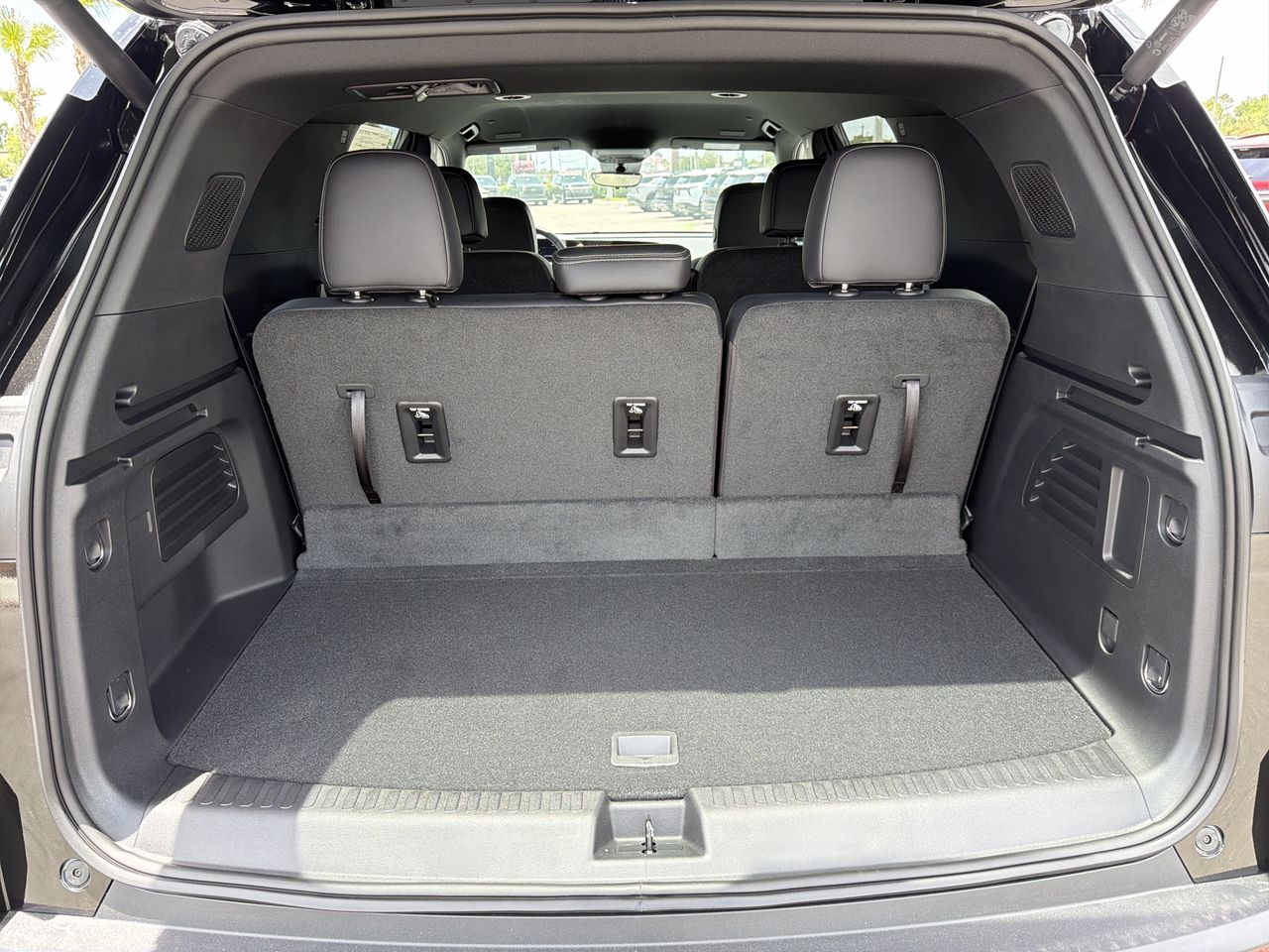 2026 Chevrolet Traverse Base