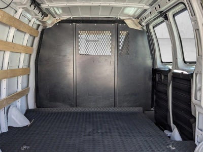 2024 GMC Savana Cargo 2500 Base