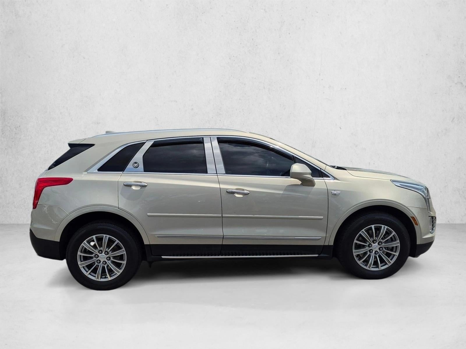 2017 Cadillac XT5 Luxury FWD