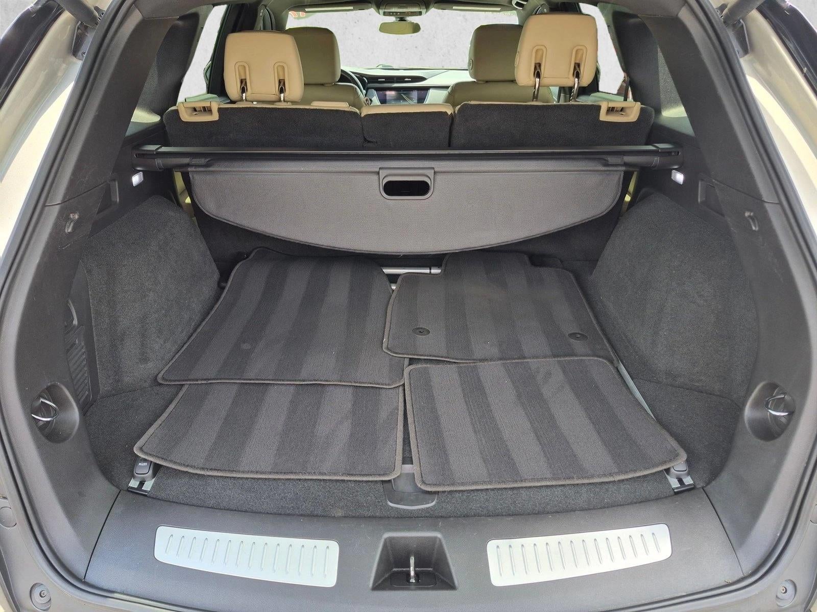2017 Cadillac XT5 Luxury FWD