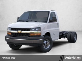 2026 Chevrolet Express Cutaway 3500 Base