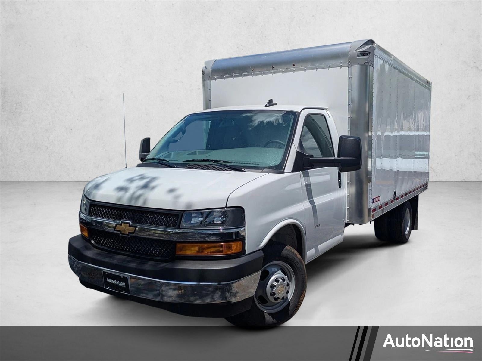 2026 Chevrolet Express Cutaway 3500 Base
