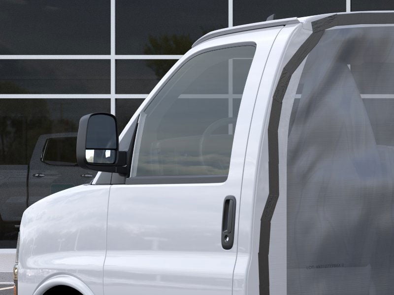 2026 Chevrolet Express Cutaway 3500 Base