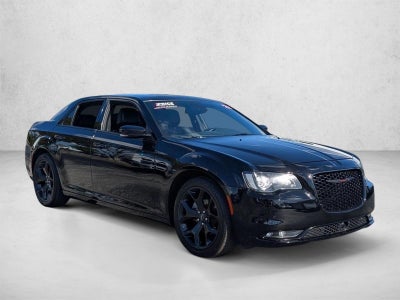 2022 Chrysler 300 300S