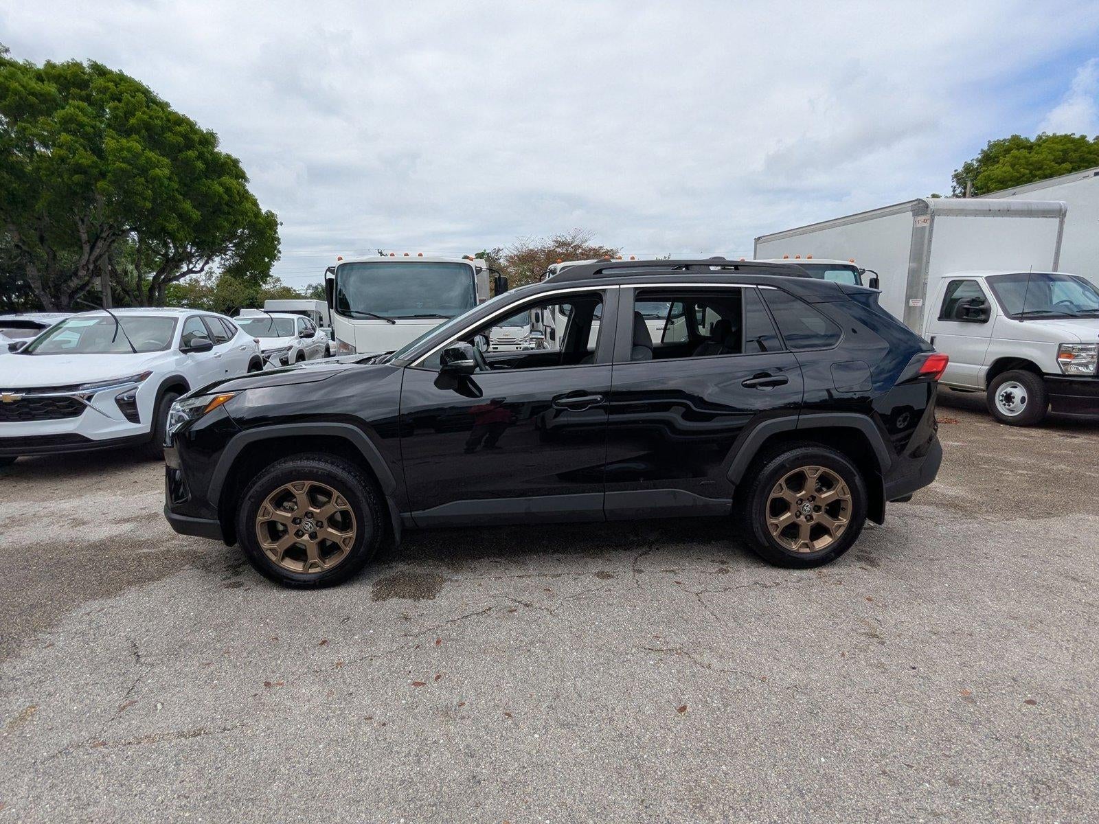 2024 Toyota RAV4 Hybrid LE