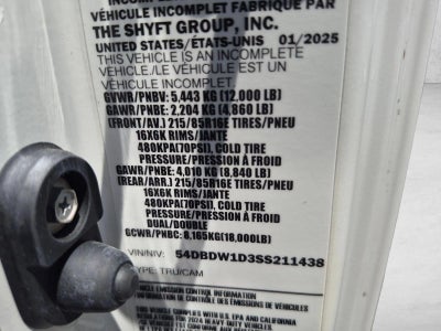 2025 Chevrolet Low Cab Forward 3500 HG NA