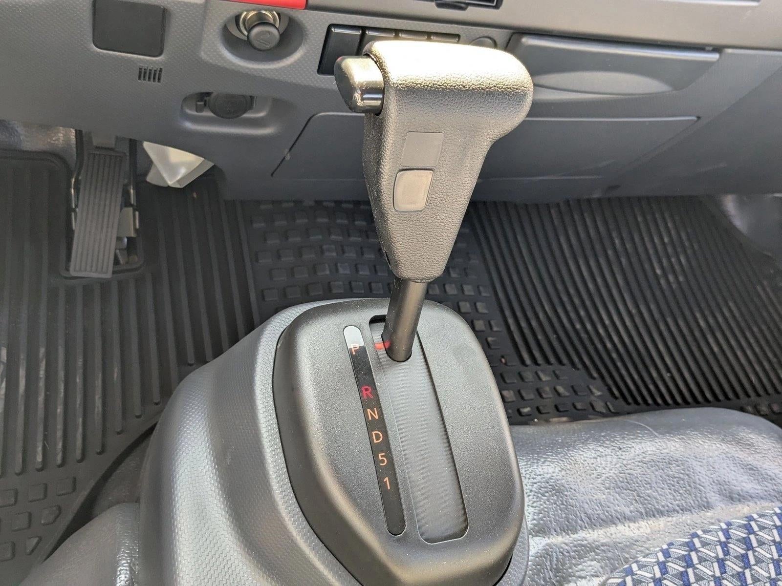 2025 Chevrolet Low Cab Forward 3500 1WT