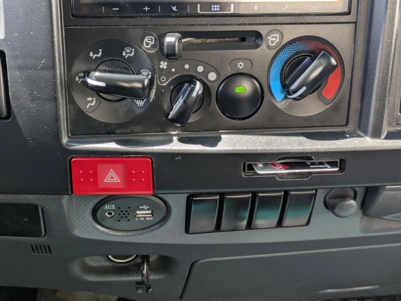 2023 Chevrolet Low Cab Forward 4500 HG 1WT