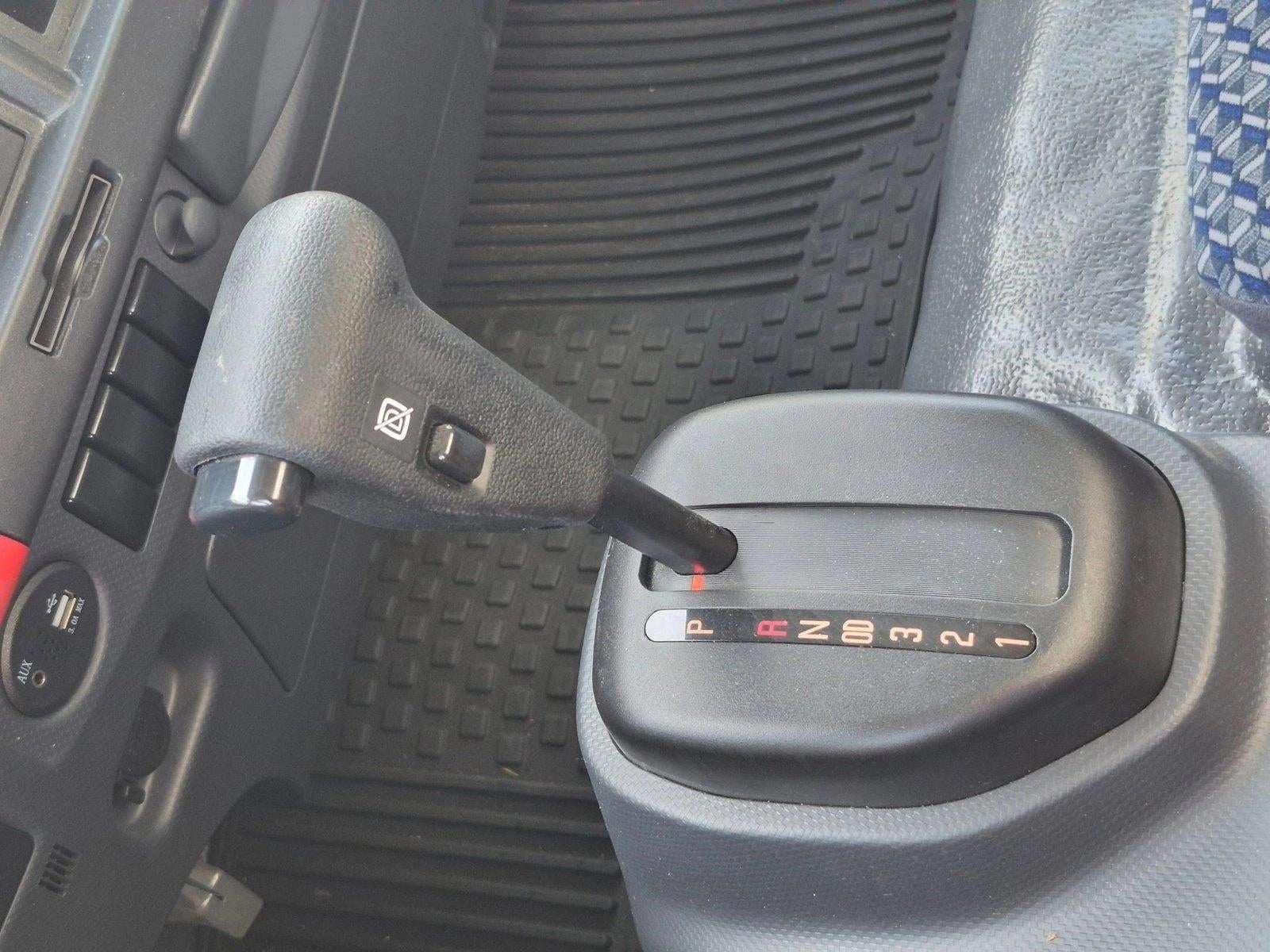 2025 Chevrolet Low Cab Forward 5500 XG 1WT