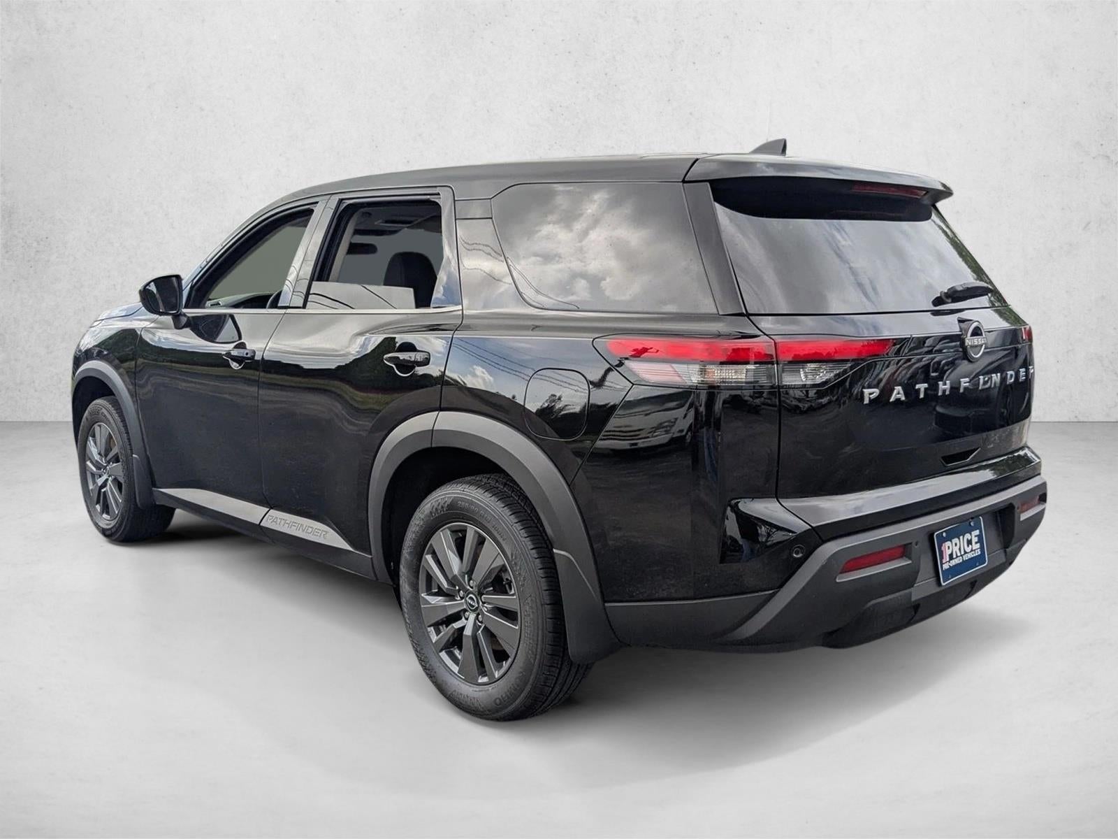 2024 Nissan Pathfinder S FWD