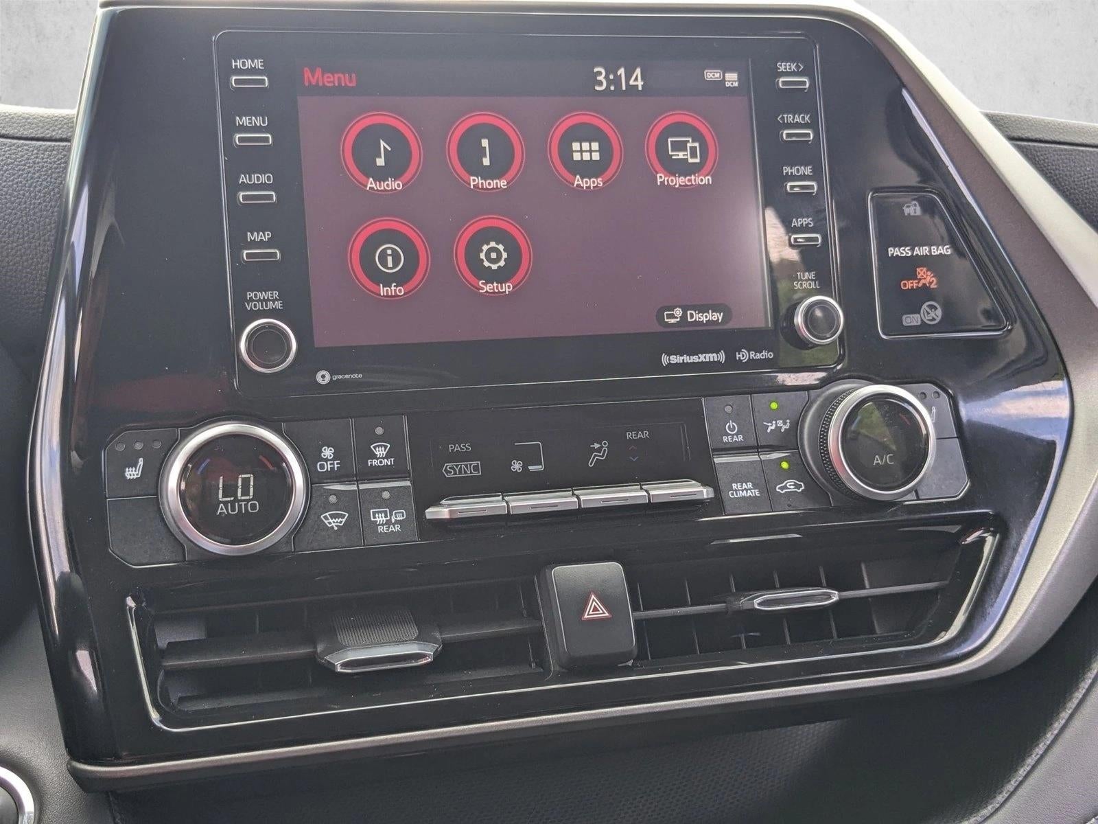 2022 Toyota Highlander XLE