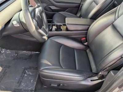 2019 Tesla Model 3 Mid Range