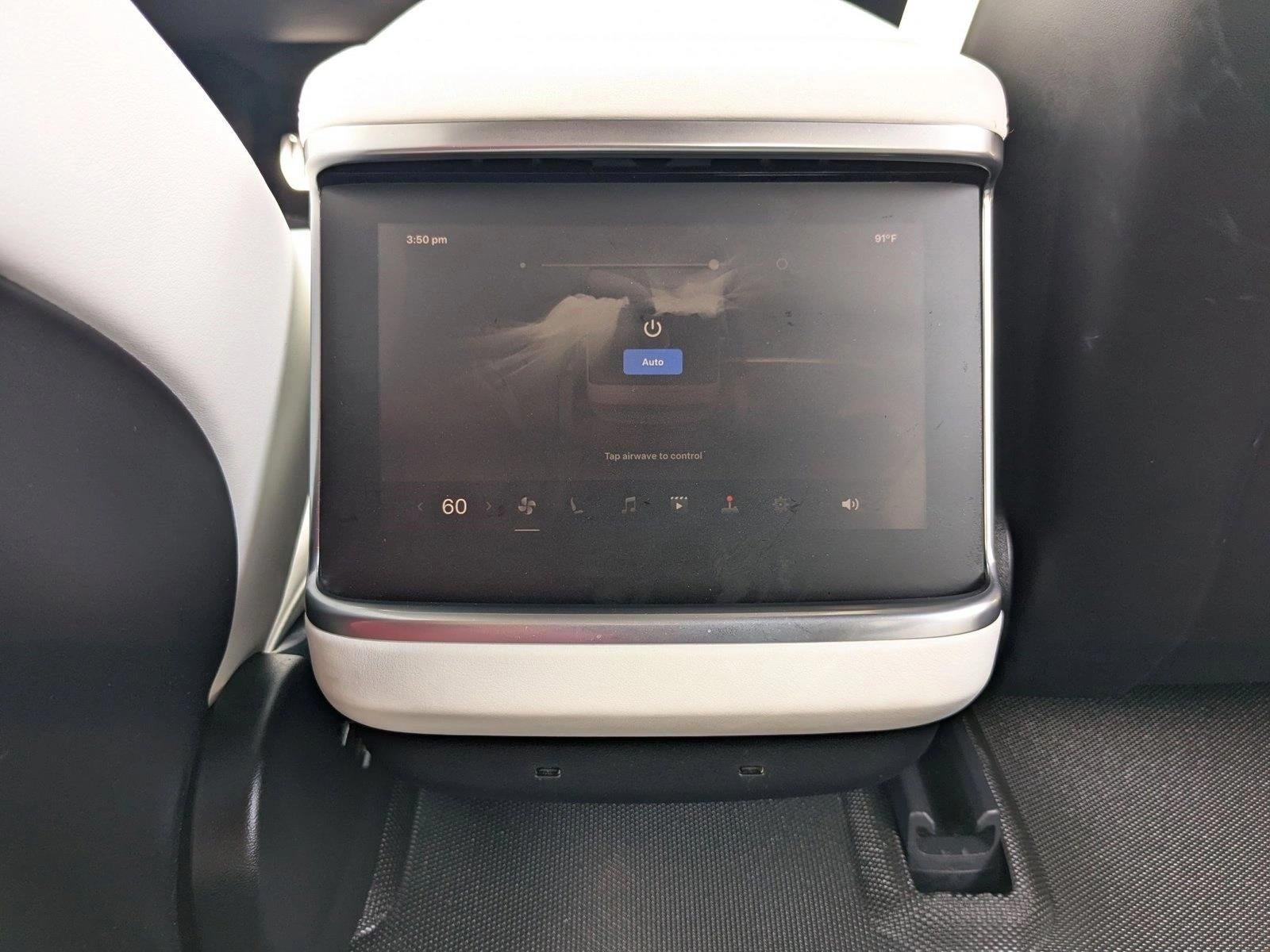 2022 Tesla Model S Base