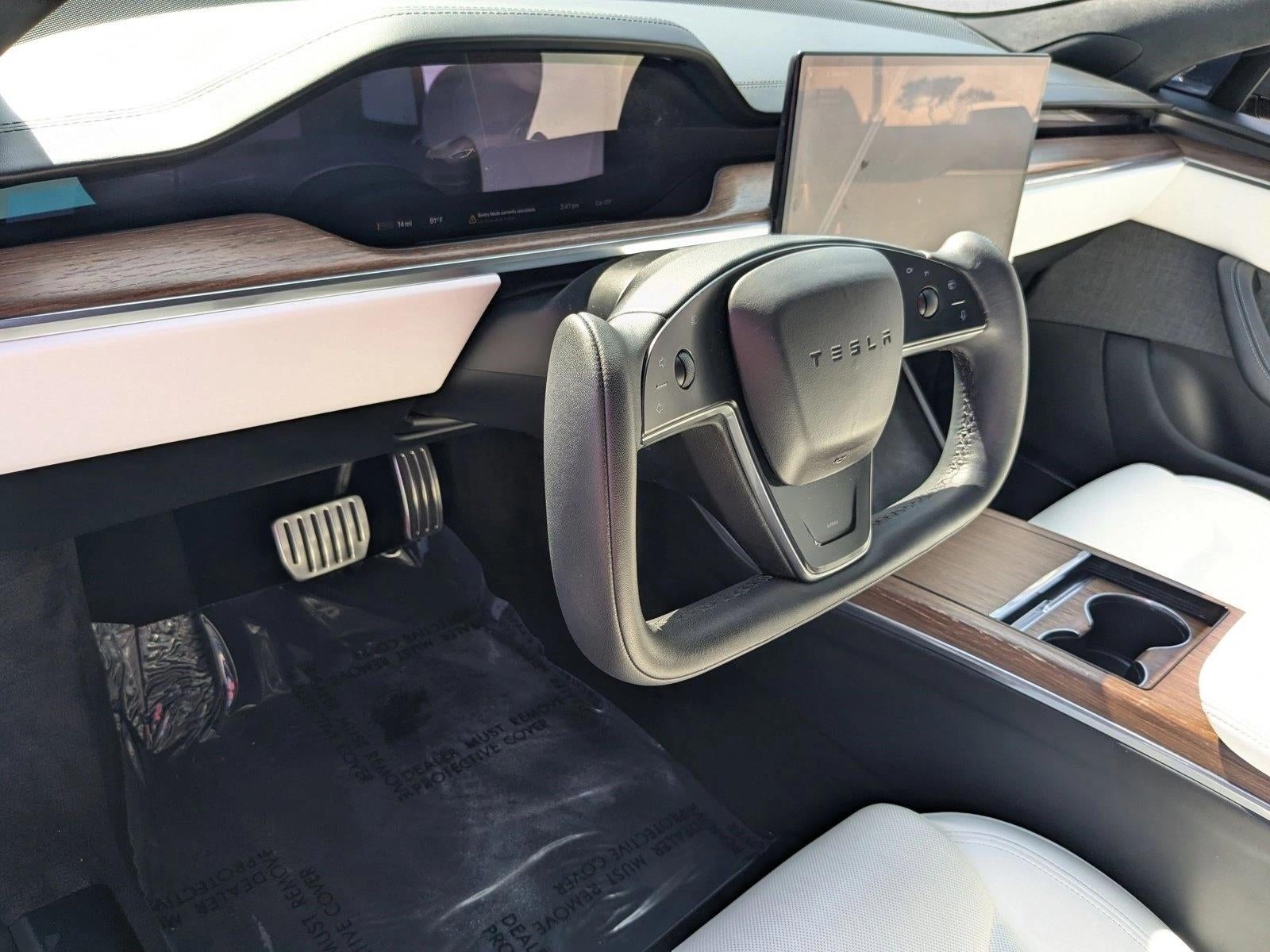 2022 Tesla Model S Base