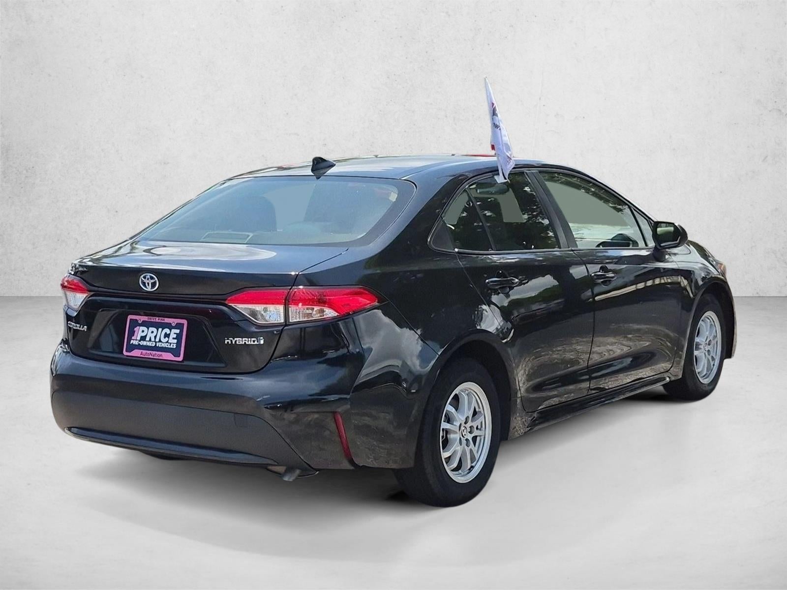 2022 Toyota Corolla Hybrid LE