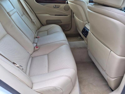 2014 Lexus LS 460 