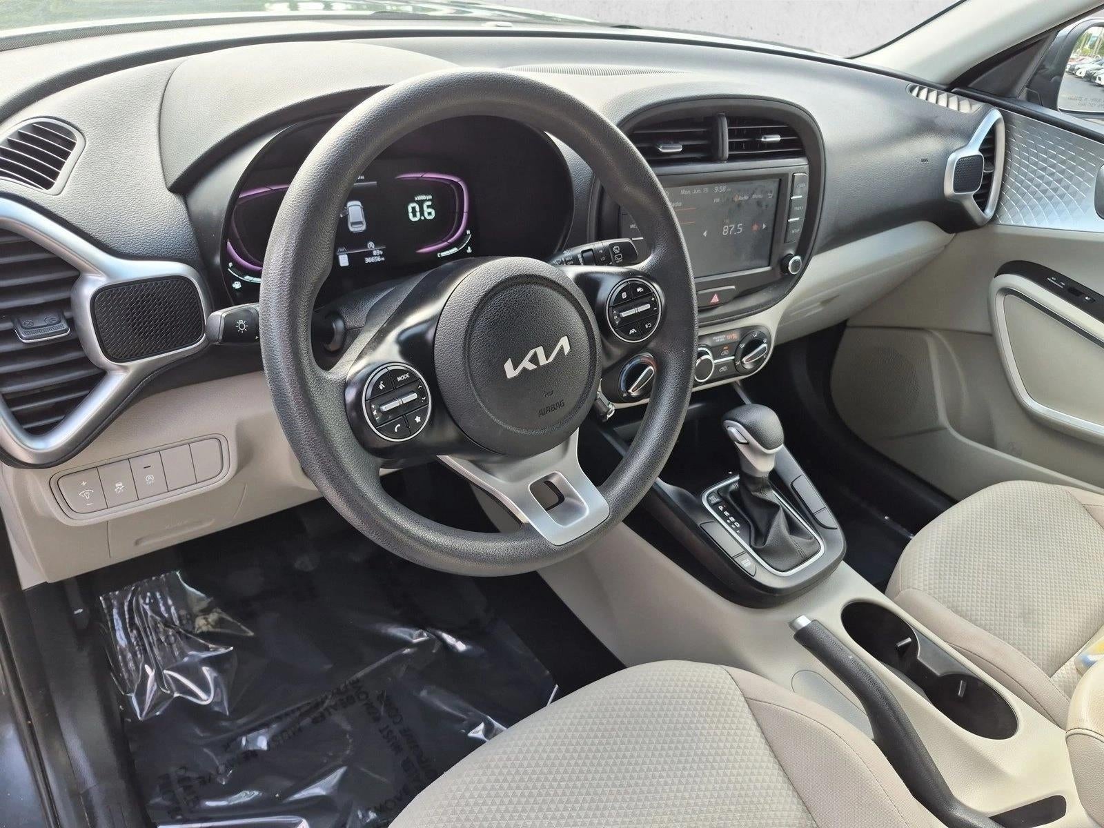 2023 Kia Soul LX