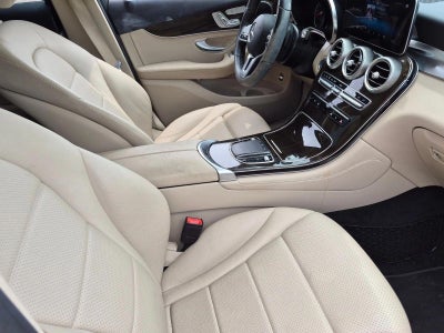 2020 Mercedes-Benz GLC 300 GLC 300