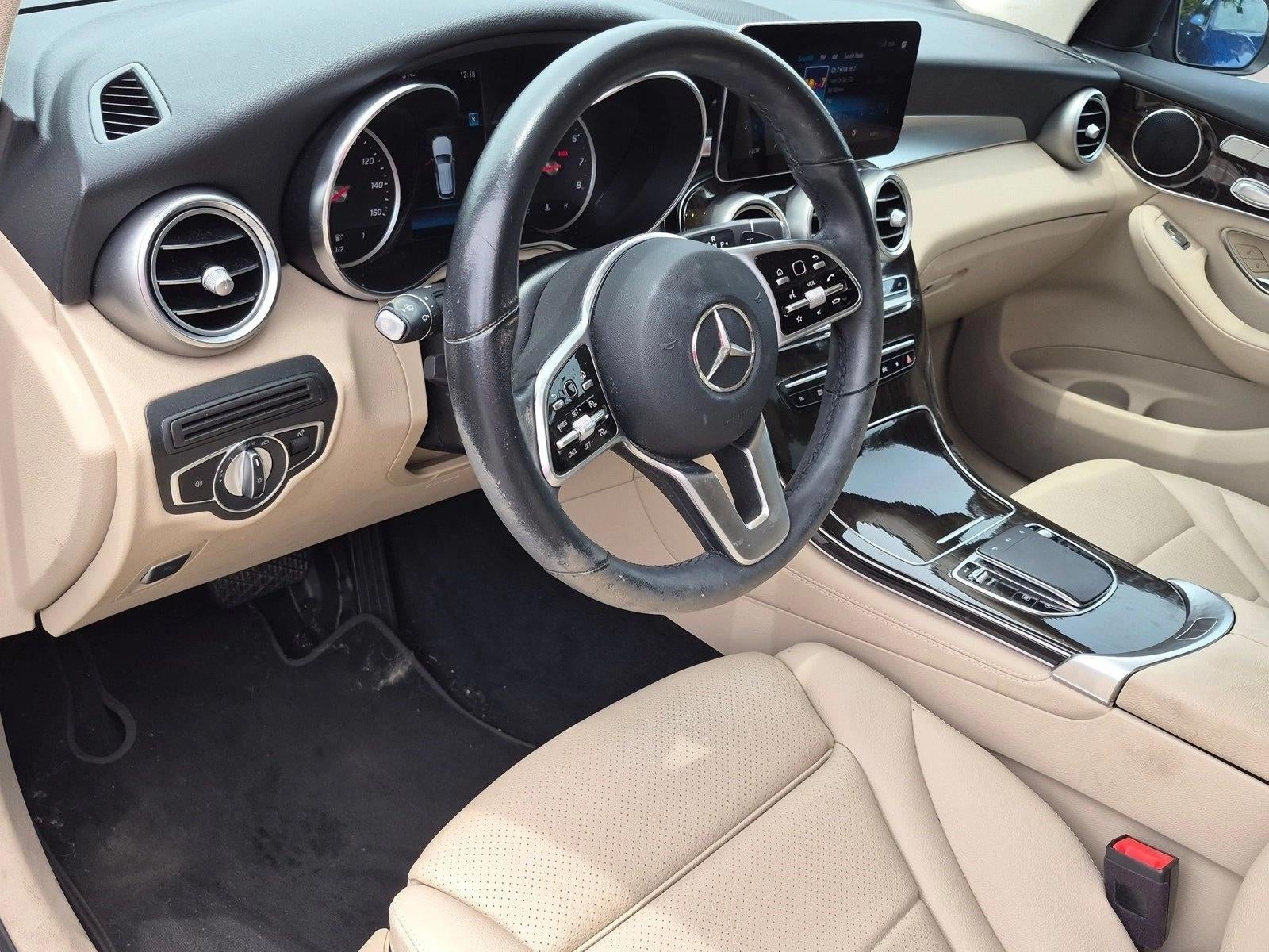 2020 Mercedes-Benz GLC 300 GLC 300