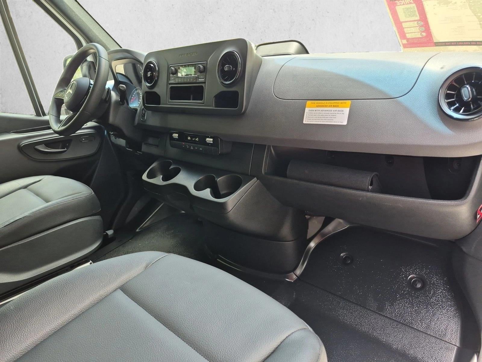 2025 Mercedes-Benz Sprinter 2500 Base