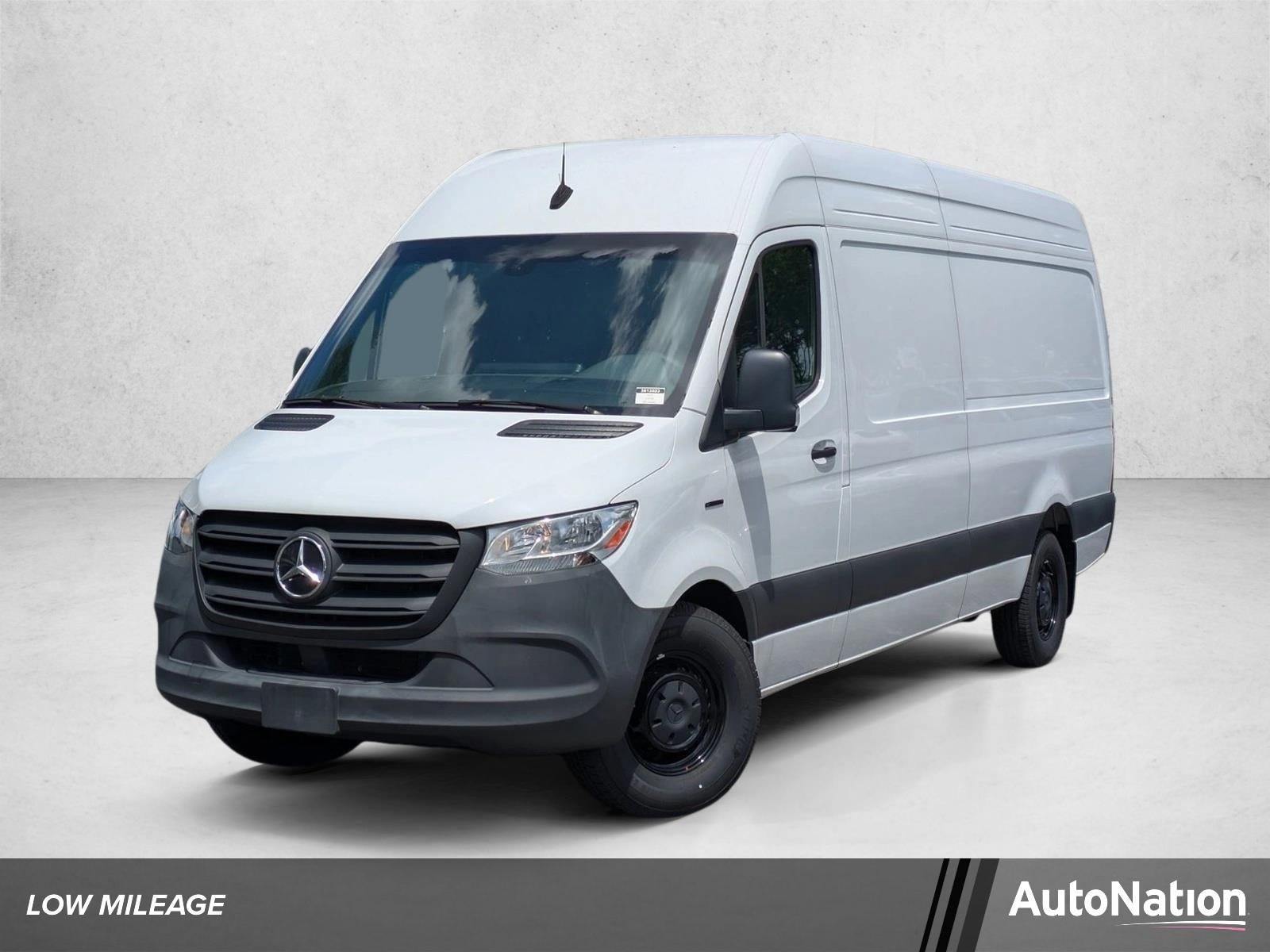 2024 Mercedes-Benz eSprinter Cargo Van Base