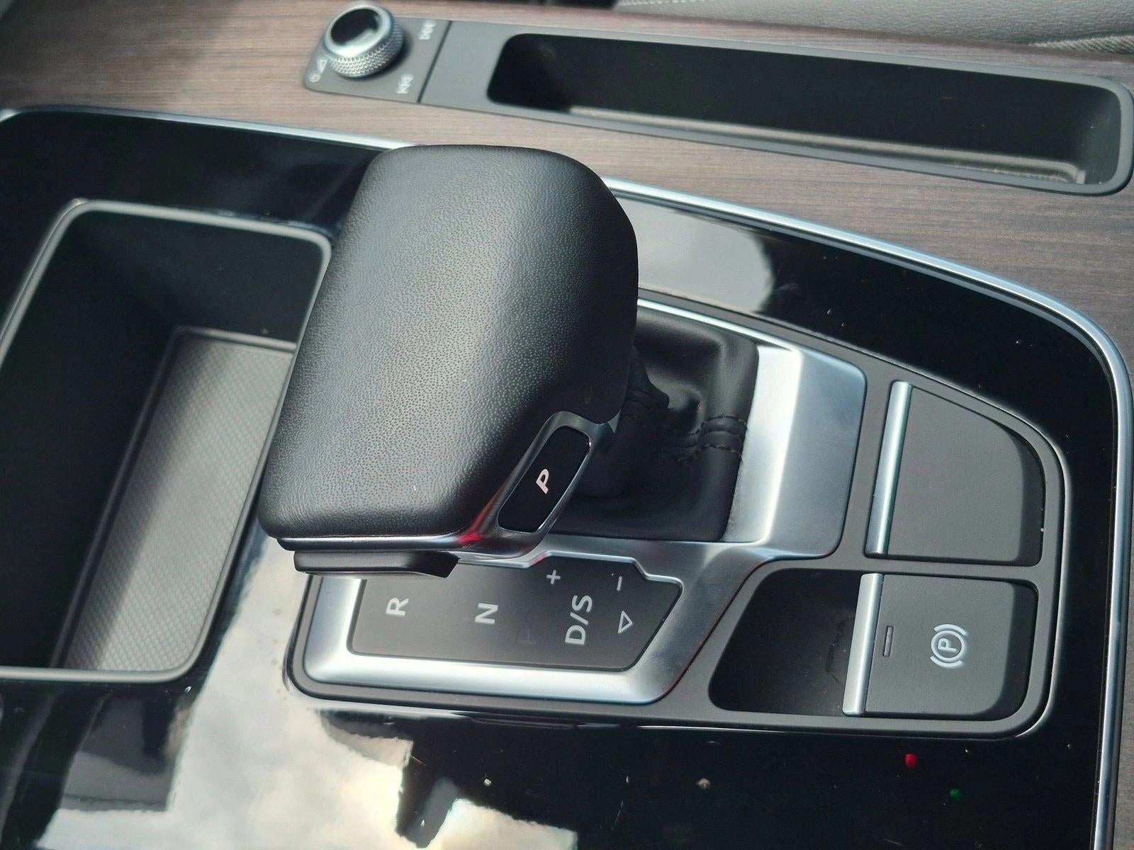 2023 Audi Q5 Sportback Premium Plus 45 TFSI S line quattro S tronic