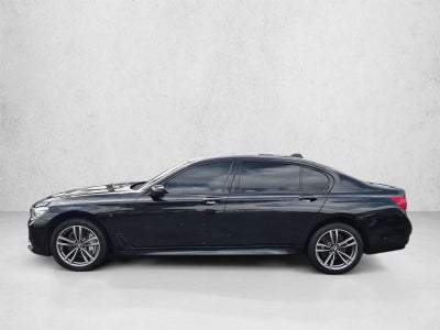 2018 BMW 740i 740i