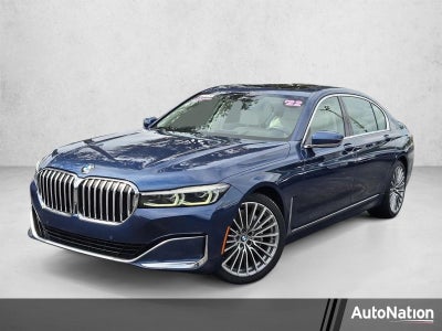 2022 BMW 740 i