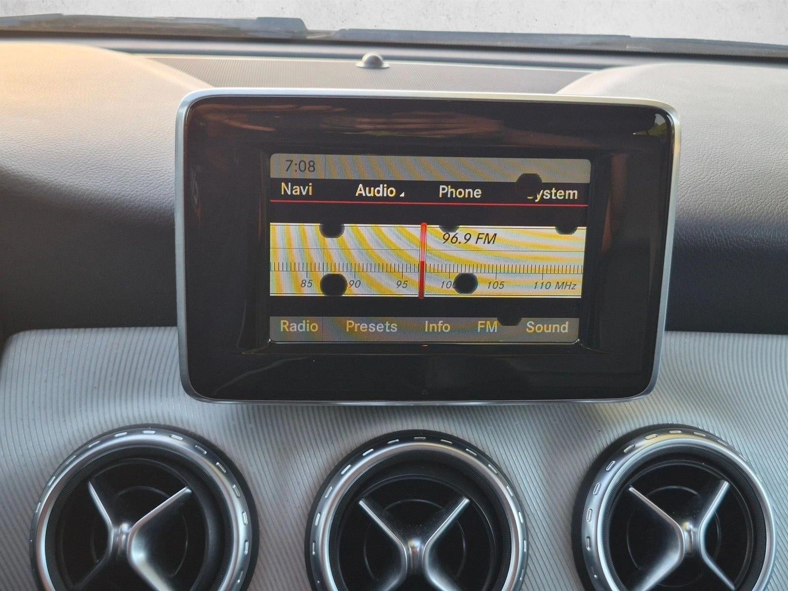2015 Mercedes-Benz GLA 250 GLA 250