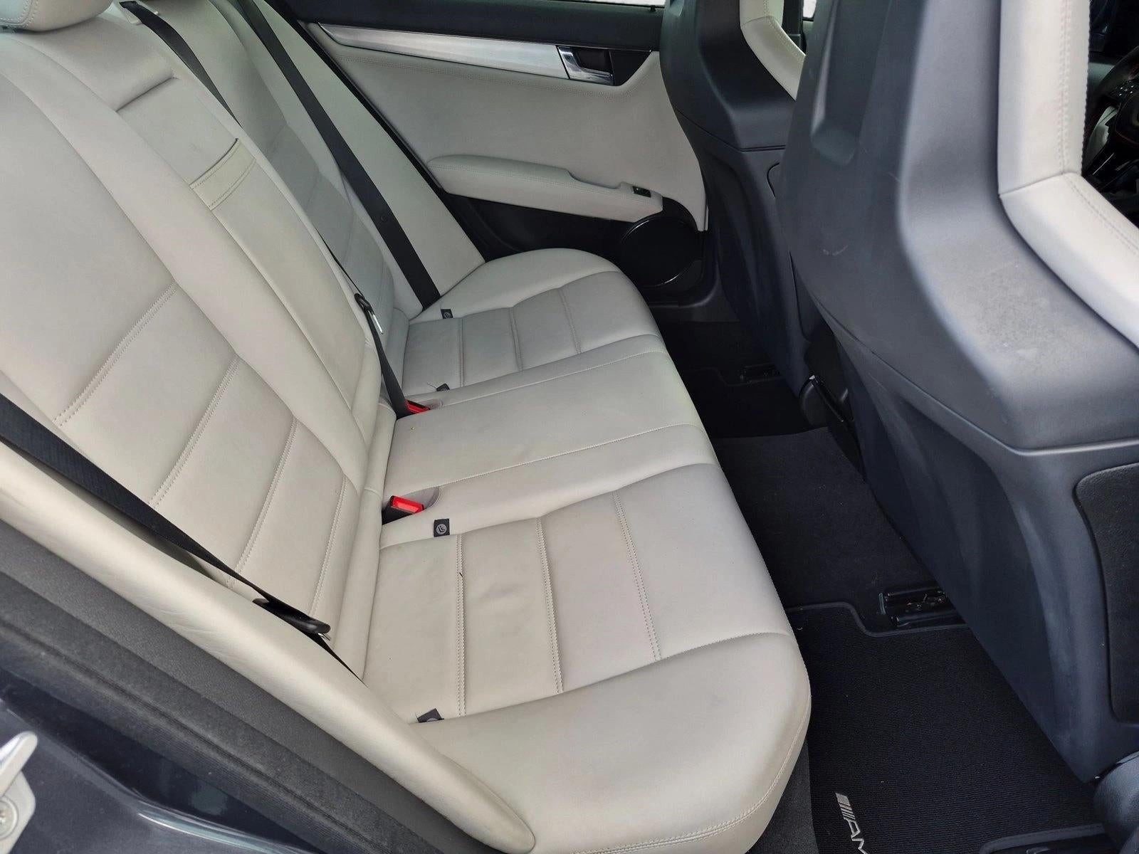 2009 Mercedes-Benz C 63 AMG® 6.3L AMG®