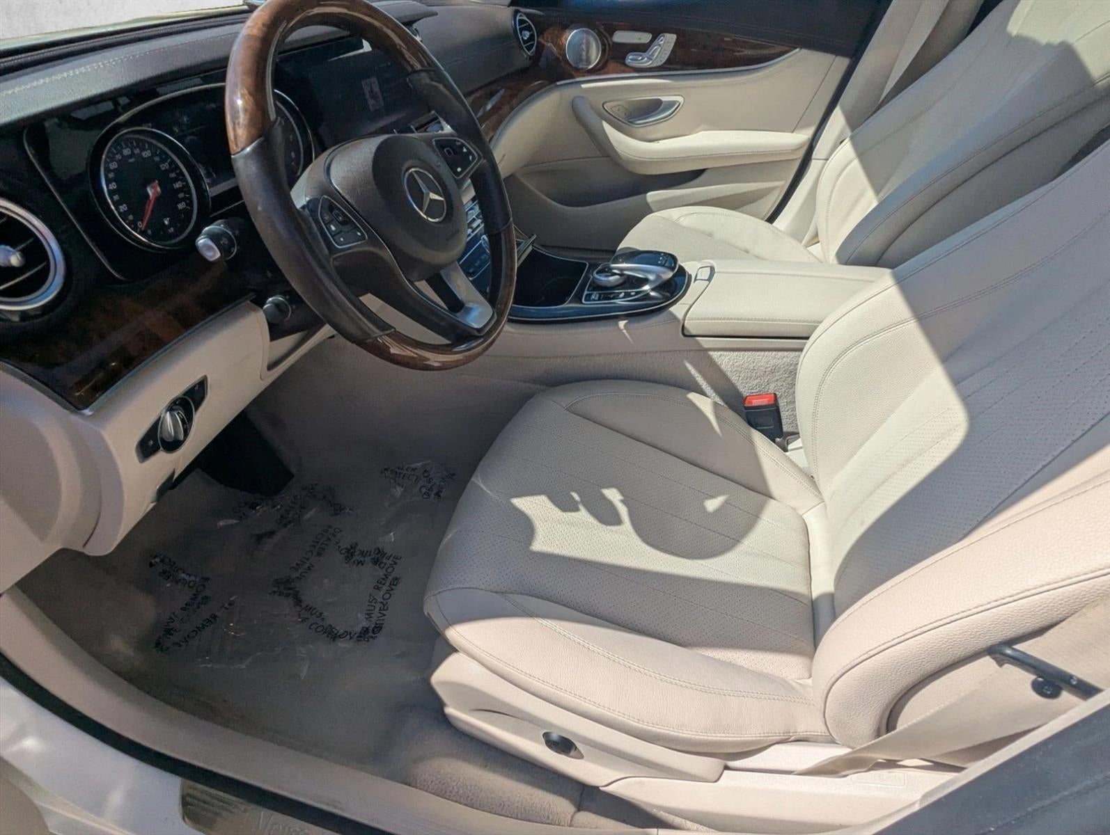 2017 Mercedes-Benz E 300 E 300 Luxury