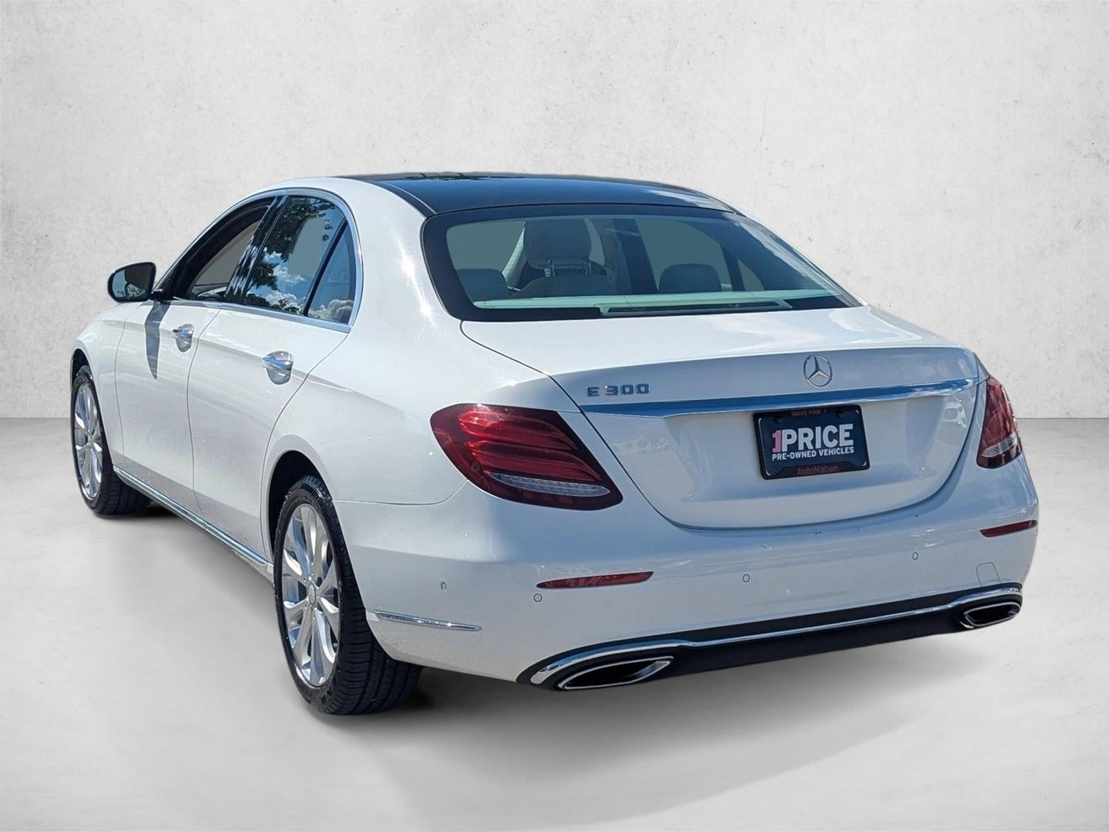 2017 Mercedes-Benz E 300 E 300 Luxury