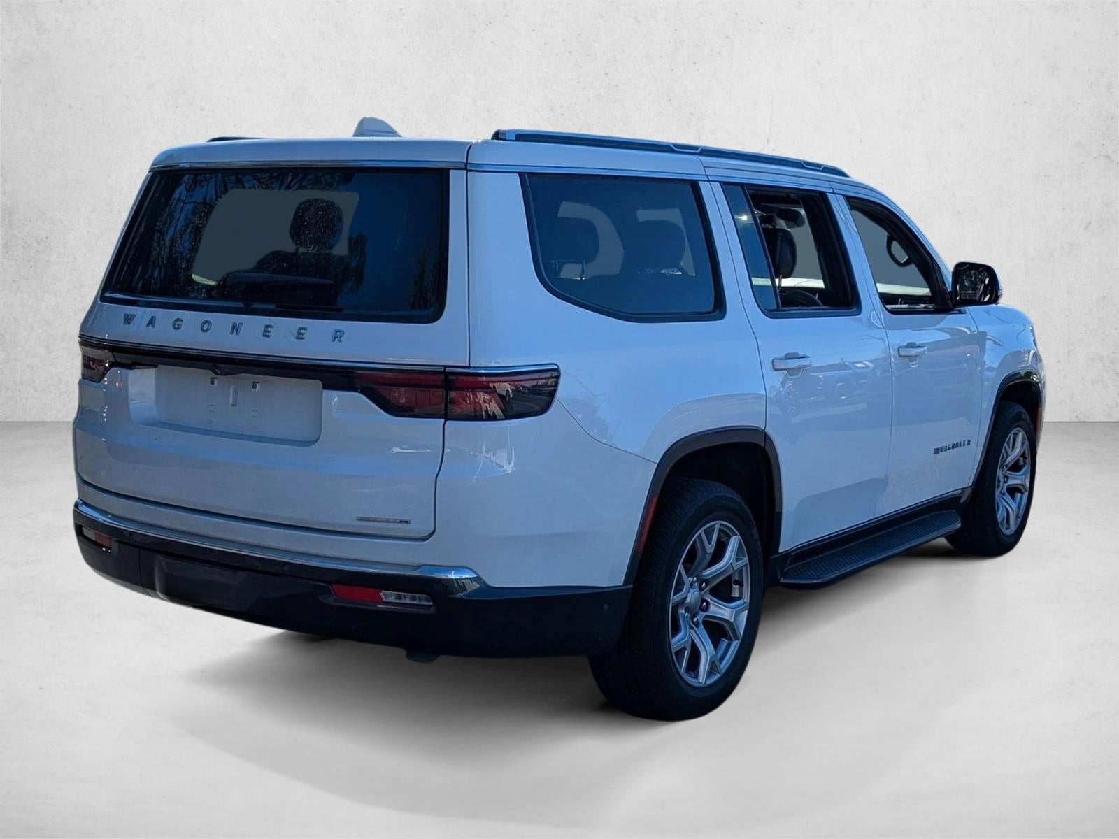 2022 Jeep Wagoneer Series II 4x2