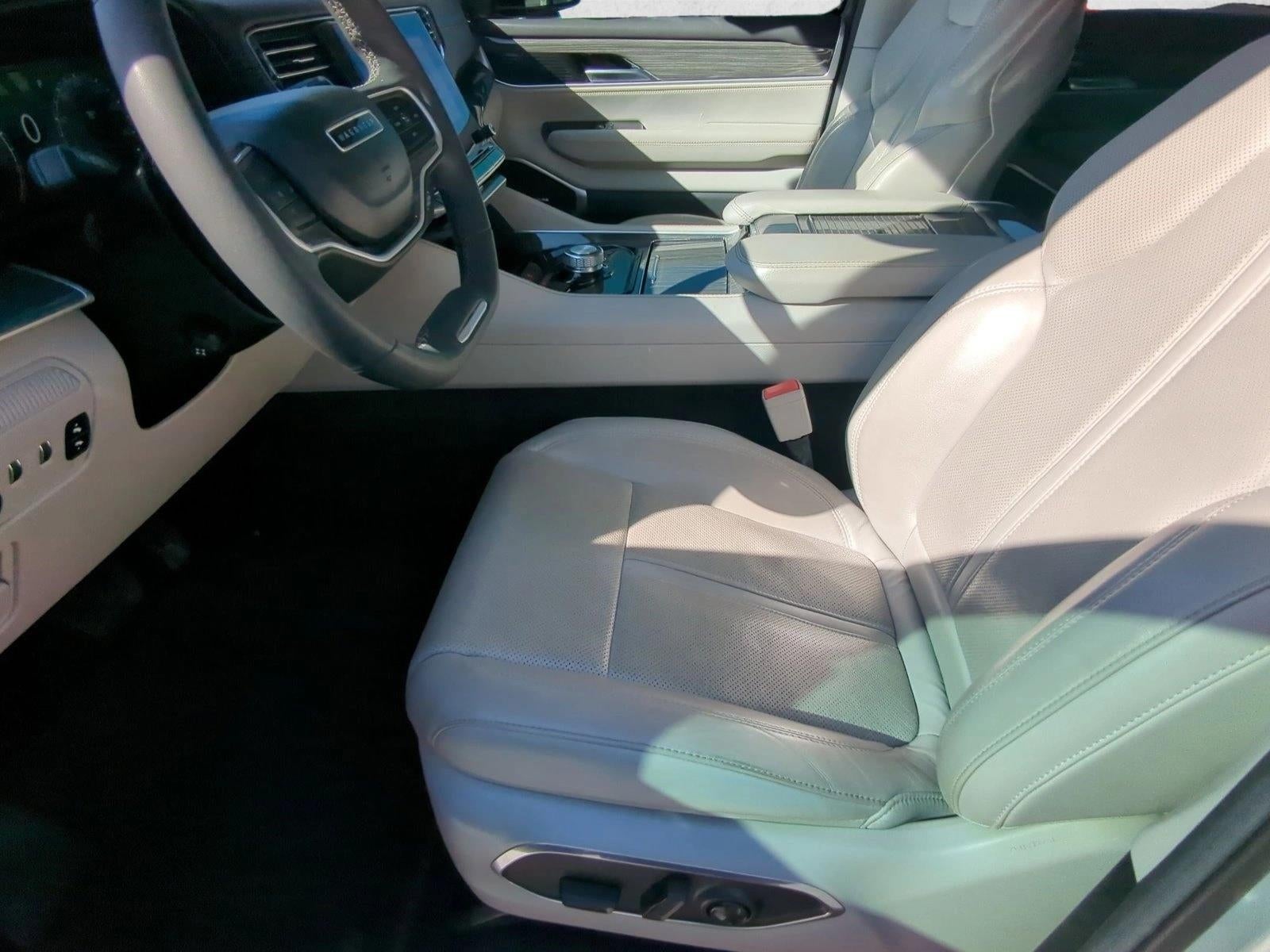 2022 Jeep Wagoneer Series II 4x2