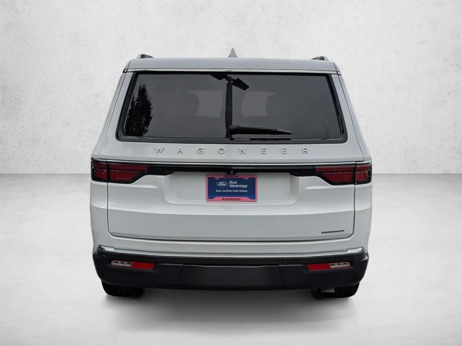 2022 Jeep Wagoneer Series III 4x2